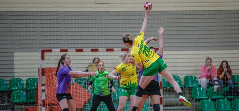 Olimpbet Суперлига. "Кубань" сыграла вничью с "Лучом" и прошла в 1/4 финала вслед за "Университетом" и "Динамо-Синарой"