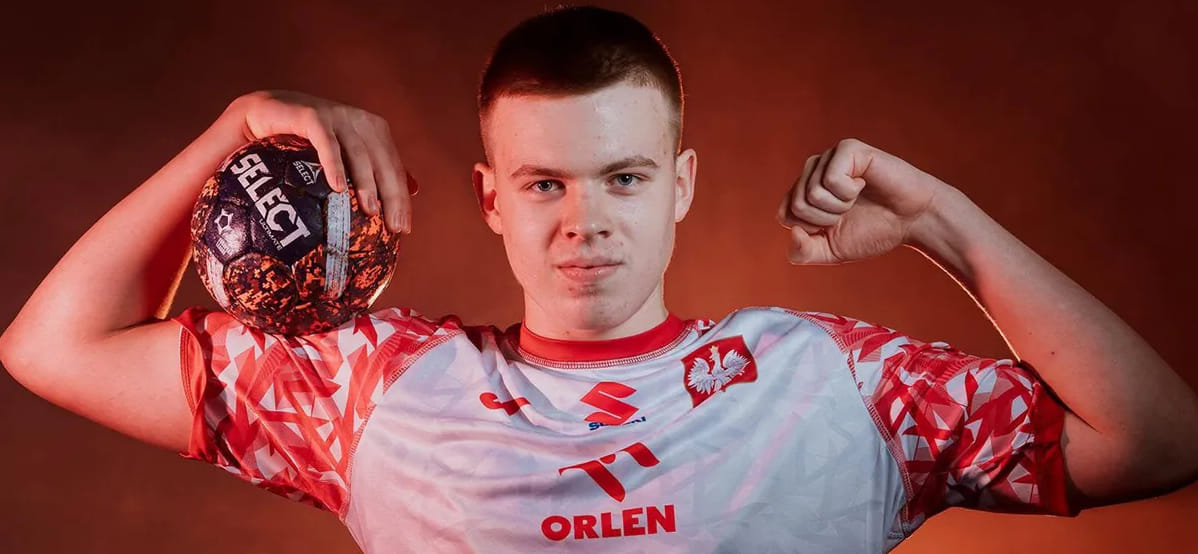 Прокуратура закрыла дело о нападении на гандболиста юниорской сборной Польши Александра Славиньского, участие третьих лиц не подтвердилось