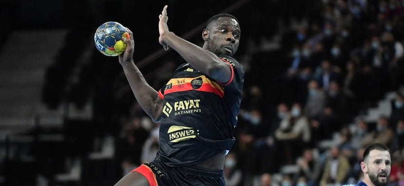 Европейская лига. Левый полусредний "Экса" Карл Конан стал автором лучшего гола по итогам матчей восьмого тура (ВИДЕО)