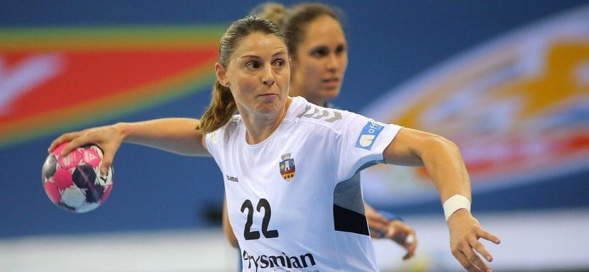 Румынская "Слатина" укрепила состав ещё одним опытным игроком. Это бронзовый призёр ЧМ-2015 Лучана Попеску