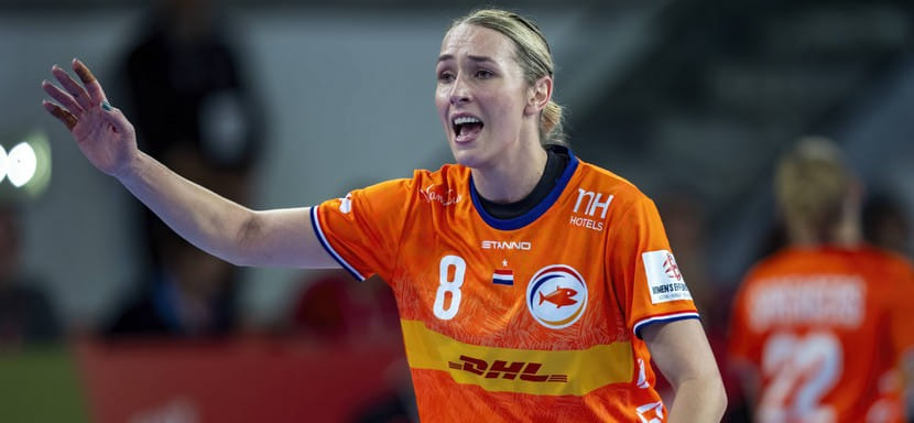 Экс-игрок "Ростова", чемпионка мира-2019 Лоис Аббинг продолжит карьеру в дортмундской "Боруссии"