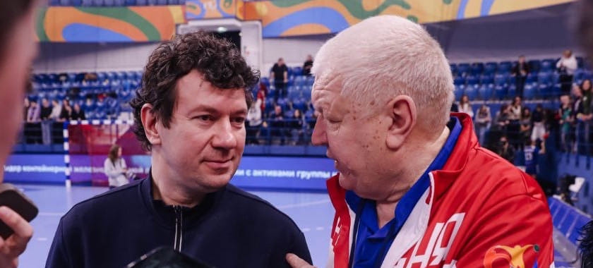 Евгений Трефилов после гала-матча: "Тренировку провели безобразно. Кое-кого наказал бы за поражение во втором тайме, но промолчу"