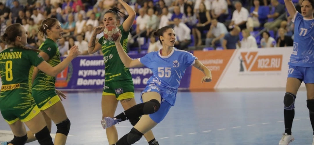 Из волгоградского "Динамо-Синара" ушла 26-летняя полусредняя Лада Самойленко, не играющая из-за травмы с сентября прошлого года