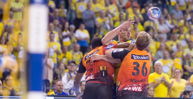 Мариуш Юркевич: "Нельзя допускать много потерь. Необходимо лишить "львов" возможностей для контратак"