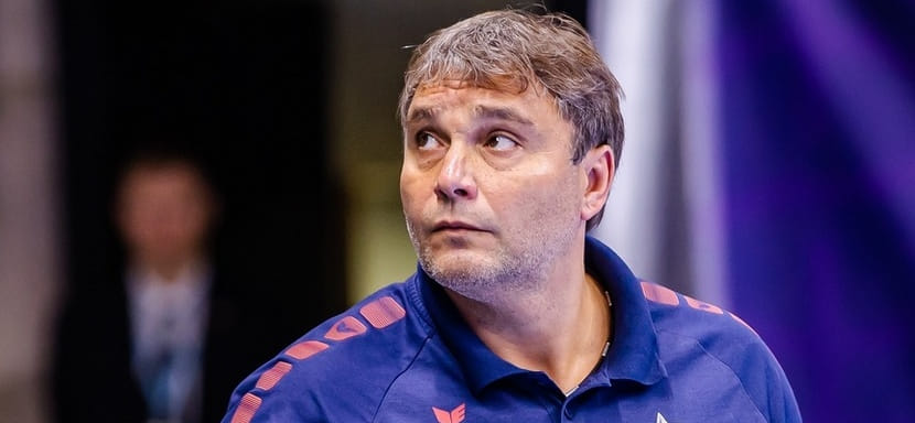 Олег Кулешов: "В конце матча за Суперкубок было "на тоненького", но мы победили! Девчонки — молодцы, красотки!" (ВИДЕО)