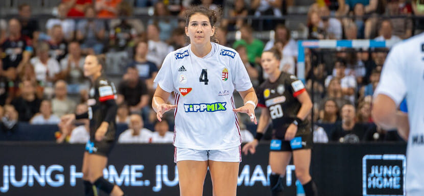 Линейная Петра Фюзи-Товизи продолжит защищать цвета венгерского "Дебрецена" до лета 2027 года