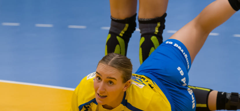 Дания. "Эсбьерг" был сильнее "Силькеборга", "Оденсе" минимально одолел "Орхус", "Нюкёбинг" оступился в матче против "Хорсенса"