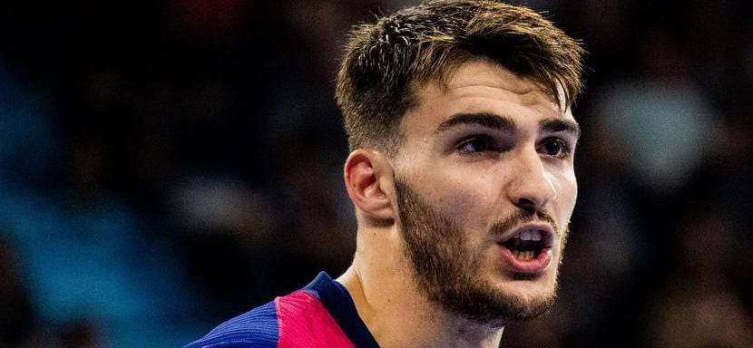 23-летний левый полусредний "Барселоны" Хуан Паломино выбыл из строя на три недели