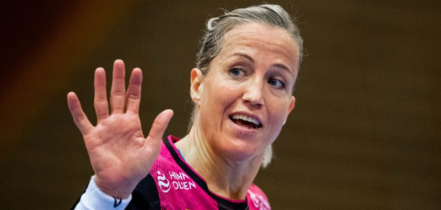 Delo Лига чемпионов. Перед четвертьфинальными матчами в Ростове в состав "Кристиансанда" вернулась линейная Хейди Леке