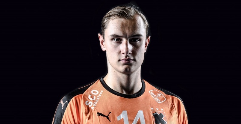 Линейный "Шаффхаузена" Филип Новак получил травму в товарищеском матче с клубом "Селеста"