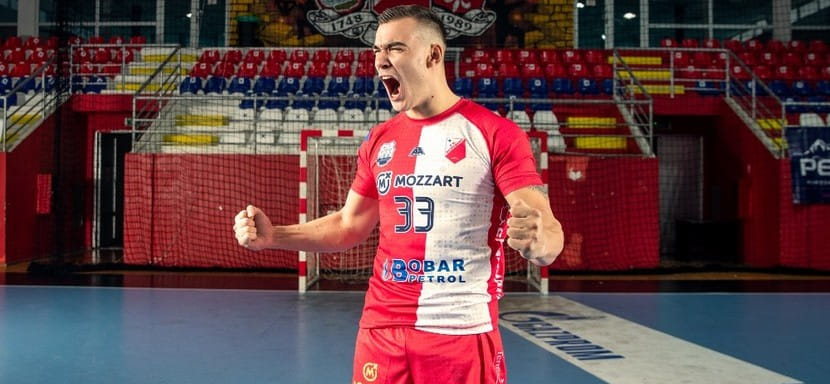 Бундеслига. Официально. Правый полусредний сербской "Войводины" Йовица Николич летом станет игроком "Вецлара"