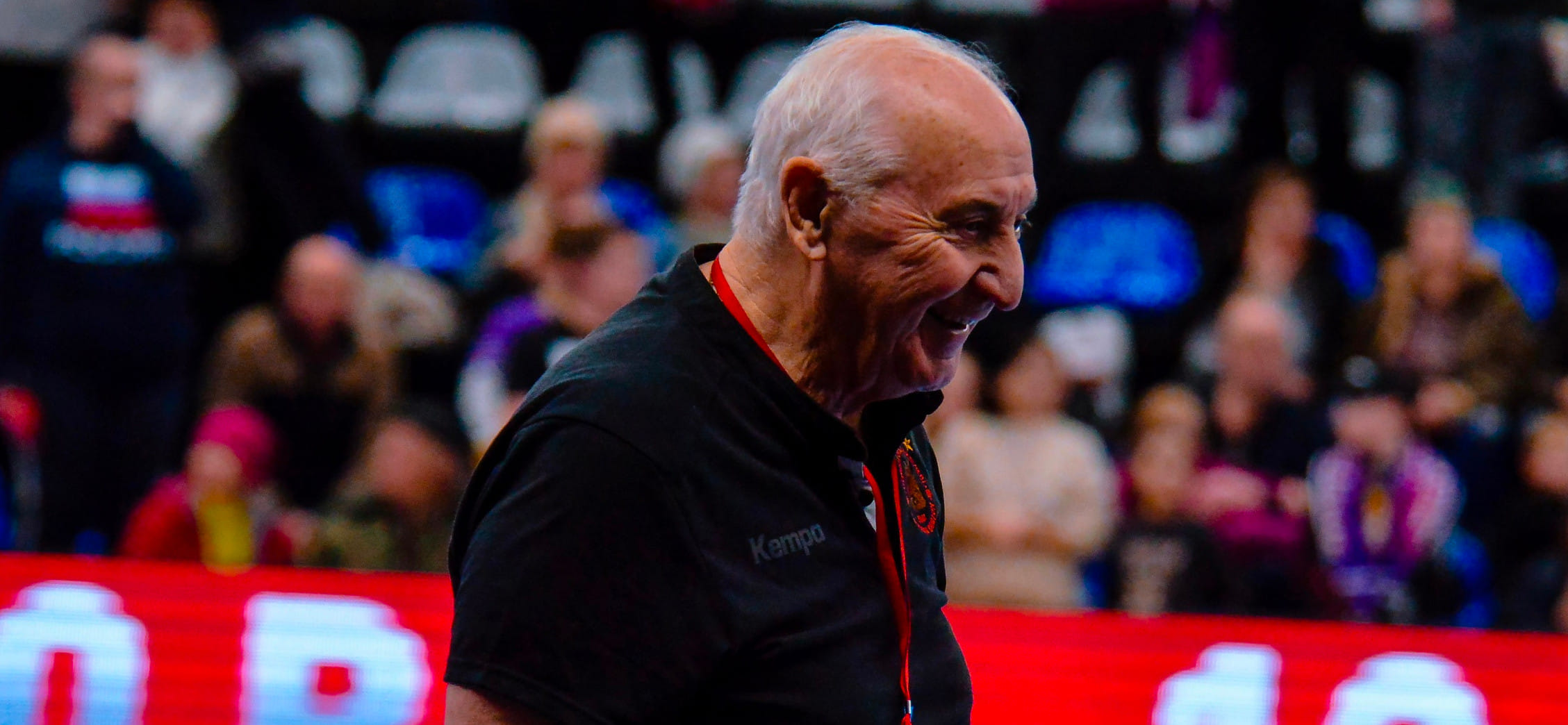 Olimpbet Суперлига. Владимир Максимов: "Игрокам астраханского "Динамо" помешал домашний супернастрой. Они перегорели" (ВИДЕО)