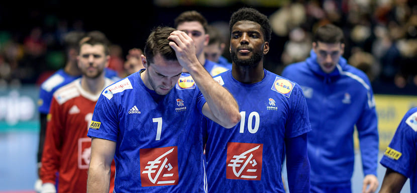 ЧЕ-2022. Рулевой сборной Франции Гийом Жиль пригласил на стартовые матчи отборочного турнира 21 гандболиста