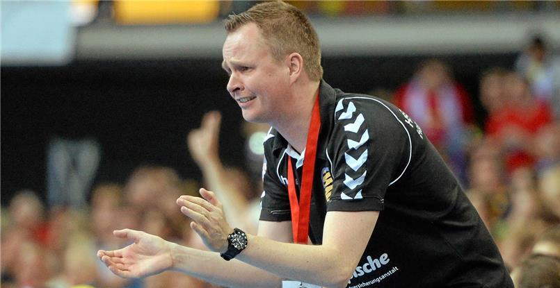 Польша. Среди кандидатов на пост главного тренера женской сборной немец Андре Фур