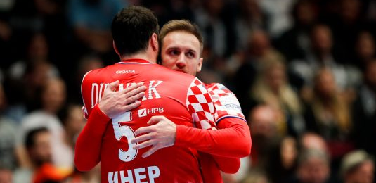 ЧЕ-2020. Лука Циндрич: "Мы заслужили победу над австрийцами — сыграли на высоком уровне, все получилось и в защите, и атаке"