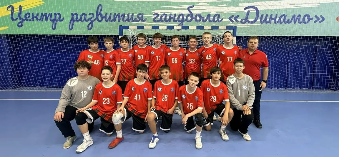 Анатолий Вязовой: "Проблема одна — финансирование. На полуфинал ездили за счёт родителей"