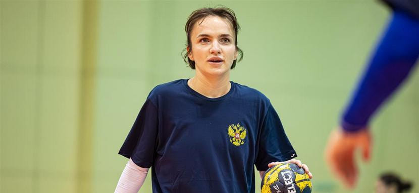 Анна Вяхирева: "Надеюсь, у нас получится сделать уютное и красивое шоу для болельщиков, которых мы ждём на гала-матче 7 марта"