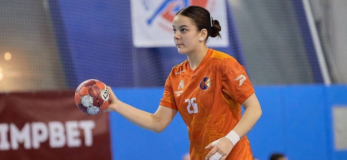 Olimpbet Суперлига. Юлия Крупенникова. Архитектор на площадке с красным дипломом