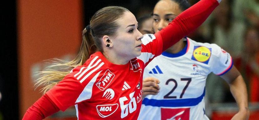 Правая крайняя сборной Венгрии Виктория Дьёри-Лукач — автор лучшего гола в основном раунде ЧЕ-2024 (ВИДЕО)