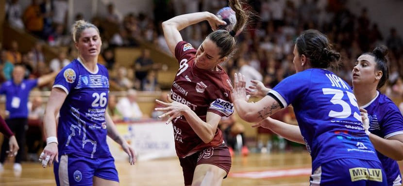 Румыния. Полусредняя Сорина Тыркэ, ставшая четвёртым бомбардиром чемпионата, продлила контракт с бухарестским "Рапидом"