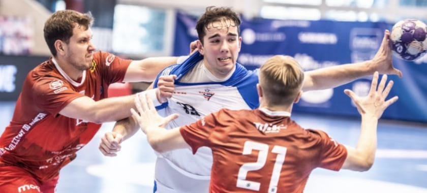 "Гурник" на своей площадке оказался сильнее "Гвардии" в результативном матче, который был единственным сегодня в чемпионате Польши