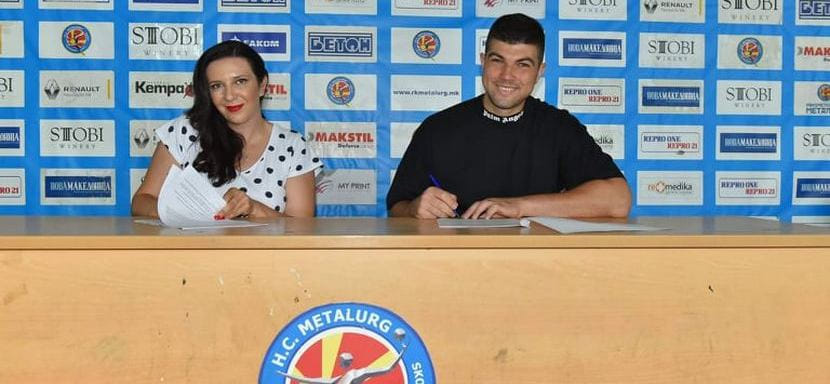 Балканы. Линейный Милан Лазаревски продлил контракт с "Металургом" из Скопье