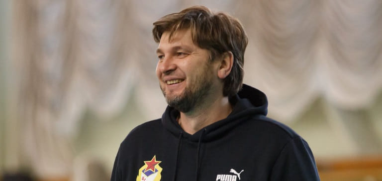 Суперлига. Игорь Левшин о подготовке ЦСКА: "Мы обсудили с Велимиром Петковичем план тренировок. Задача — привести игроков в хорошую форму"