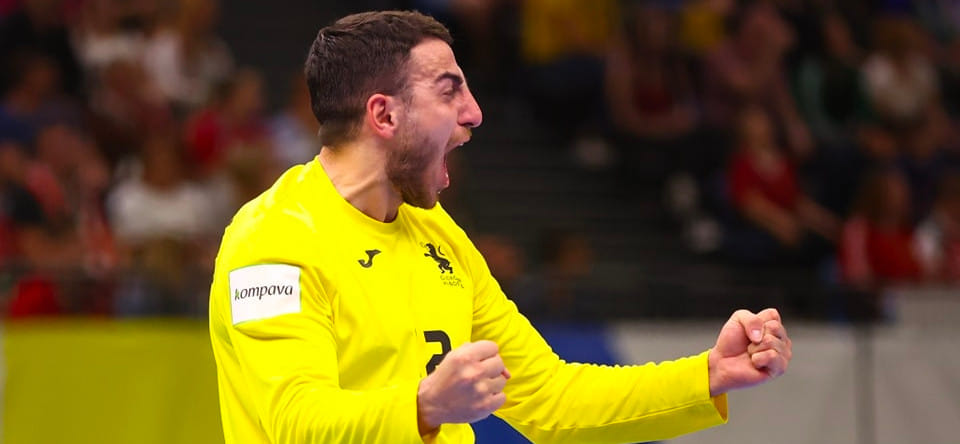 ЧЕ-2024. Зураб Цинцадзе: "Когда впервые встал в ворота — за 15 минут не пропустил ни разу!"