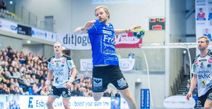 Франция. "Истр" заключил контракт с правым крайним датчанином Расмусом Нильсеном