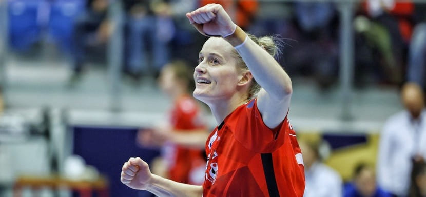 Правая крайняя Марит Якобсен продолжит защищать цвета датского "Эсбьерга"