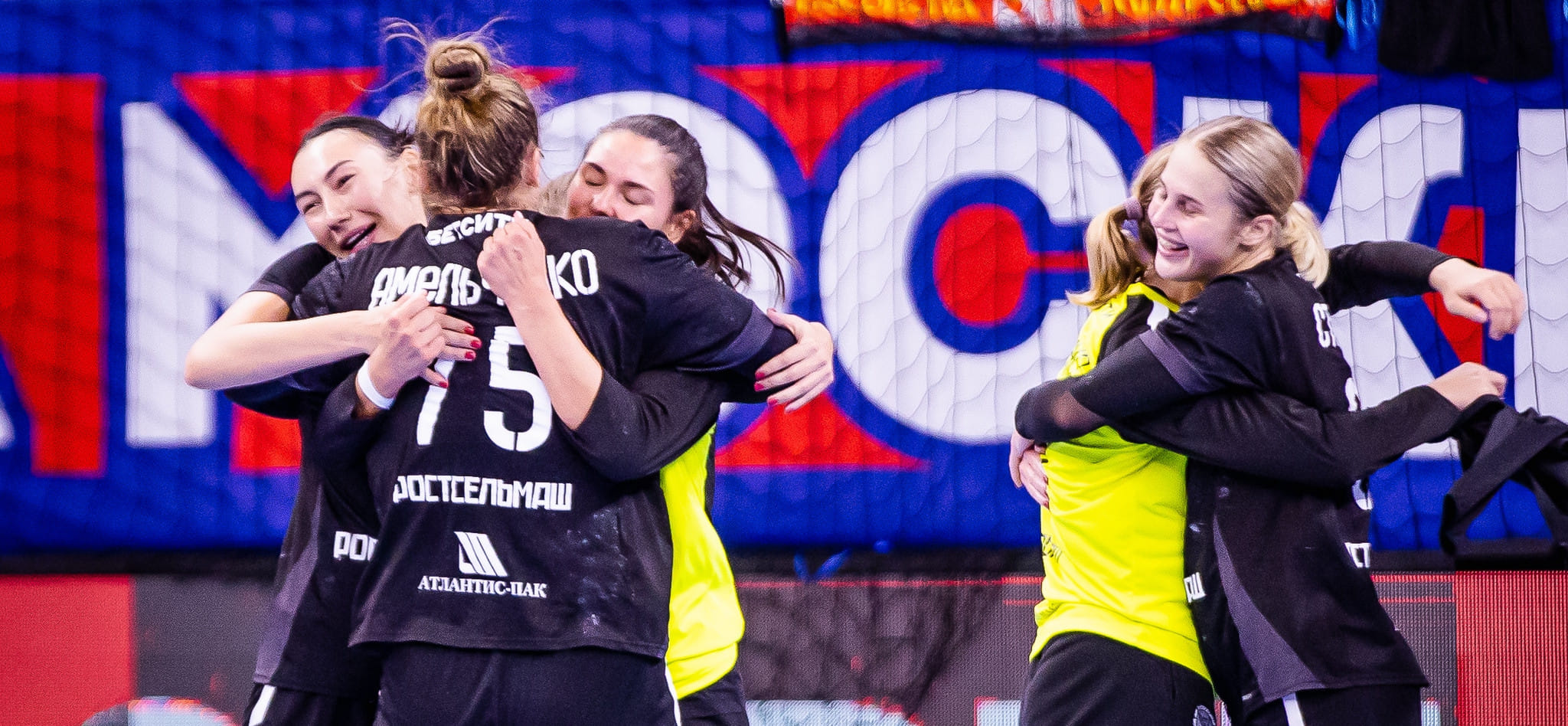 "Ростов-Дон" завоевал Суперкубок в России, а "Гомель" взял трофей в Беларуси. Главное за неделю