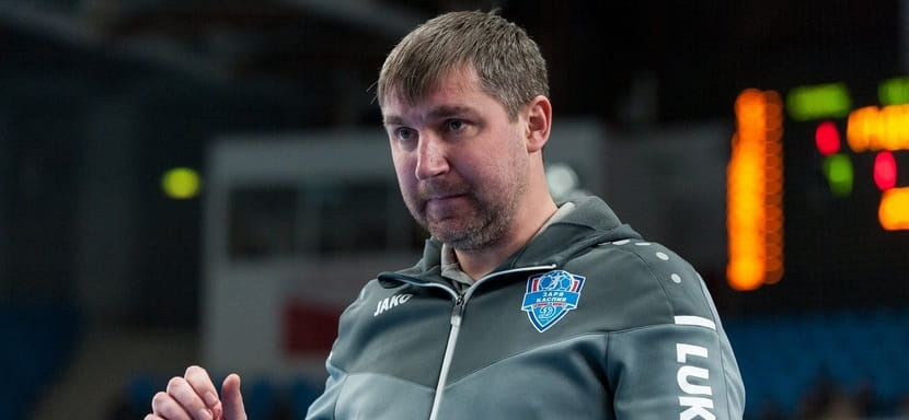 Olimpbet Суперлига. Сергей Предыбайлов: "Мой помощник в "Динамо" Евгений Дмитриев уже посвятил меня в некоторые нюансы работы с девушками"