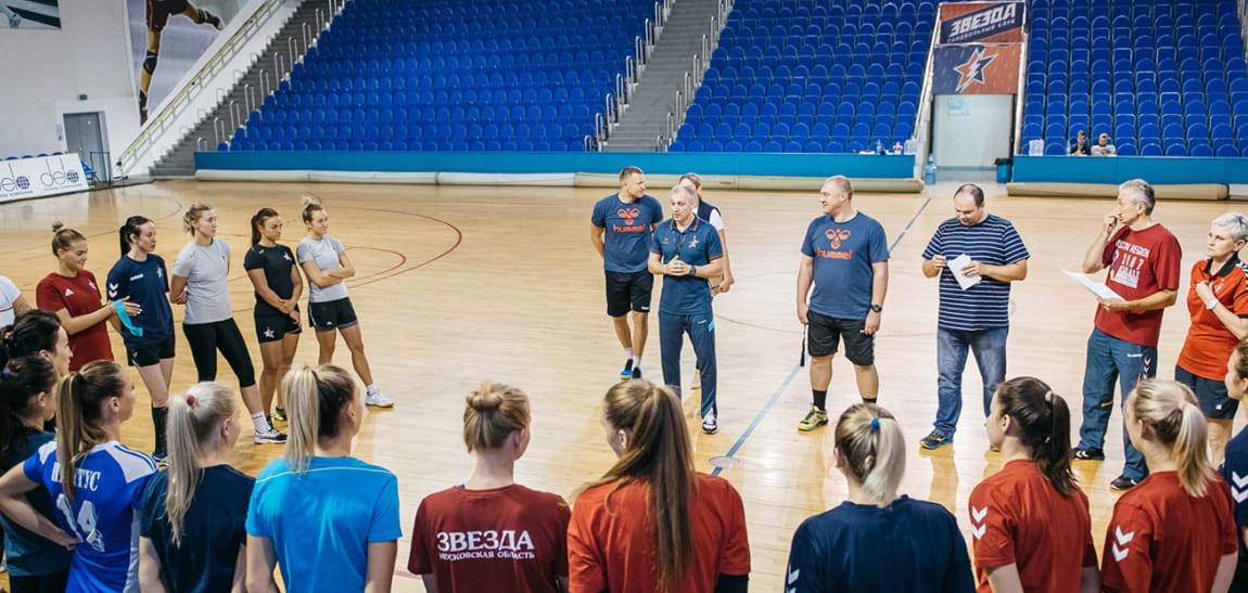 Запрет на проведение в Московской области матчей со зрителями при оптимистичном развитии ситуации продлится две недели