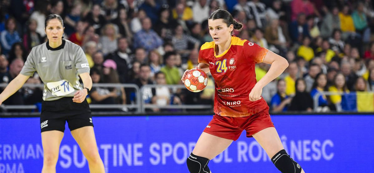 Сборная Румынии разгромила португалок в первом матче "Кубка Карпат". Команды Австрии и Чехии не выявили сильнейшего