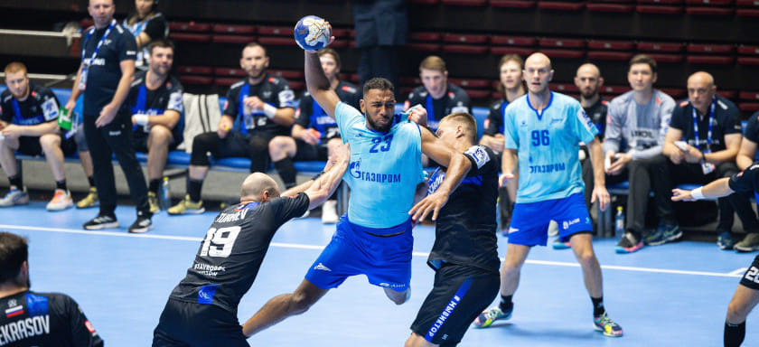 Сегодня в мужской Суперлиге состоятся два матча — "Зенит" сыграет дома с "Виктором", "Динамо-Сунгуль" примет СКИФ