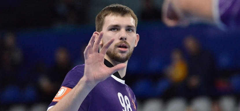 Olimpbet Суперлига. Никита Каменев: "Болельщикам желаю отдохнуть и с новыми силами поддержать нашу любимую команду в предстоящем сезоне"