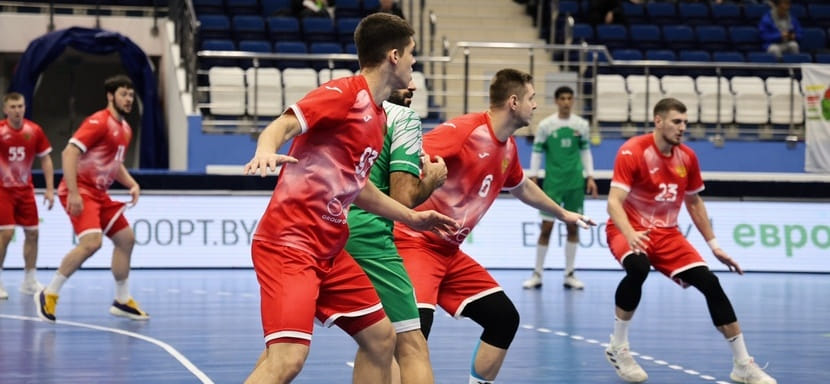 Сегодня в Минске мужская сборная России сыграет со второй командой Беларуси, подопечные Юрия Шевцова проэкзаменуют гостей из Ирака