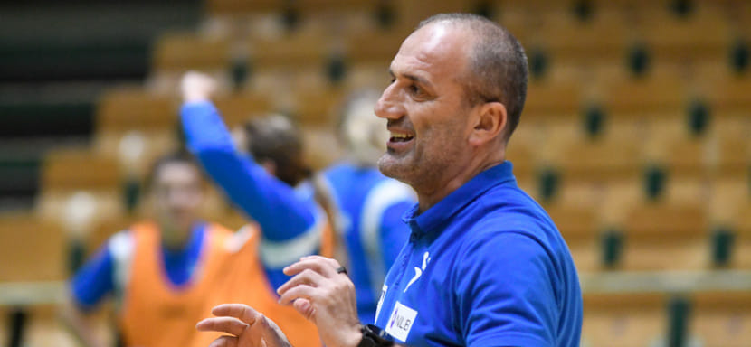 ЧЕ-2022. Драган Аджич: "Обыграть Хорватию — это очень сложная задача. Прежде всего, она требует полной концентрации в обороне"