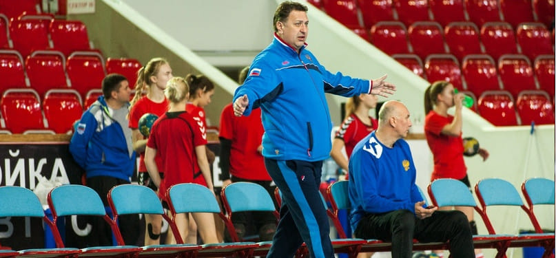 Тренерский штаб российской "молодежки" во главе с Михаилом Измайловым определился с составом на чемпионат Европы-2021 в Словении