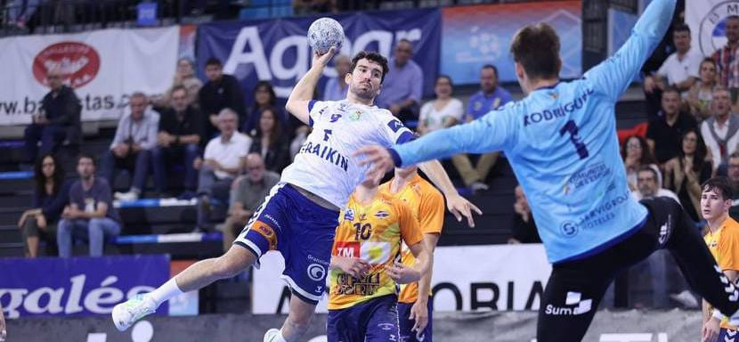 Трансферный слух. "Барселона" в начале января может подписать лидера "Гранольерса" Пола Валеру