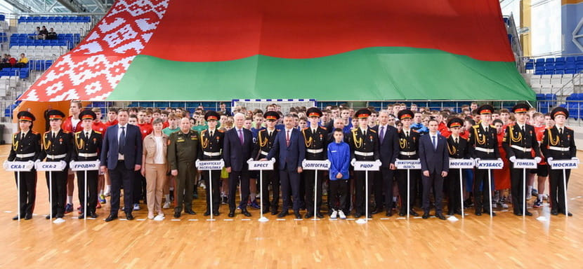 Турнир в Минске (U-16). В первый день побеждали белорусские команды и представители Нижегородской области