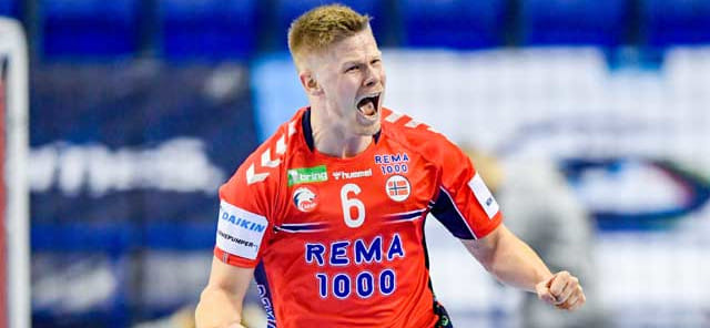 ЧЕ-2022. Сборная Норвегии нанесла первое поражение на турнире команде Испании. Перед заключительным игровым днем в секстете II троевластие