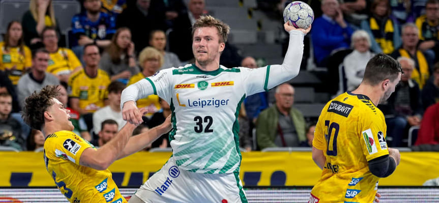 Правый полусредний сборной Германии Франц Земпер продлил контракт с "Лейпцигом" до 2028 года