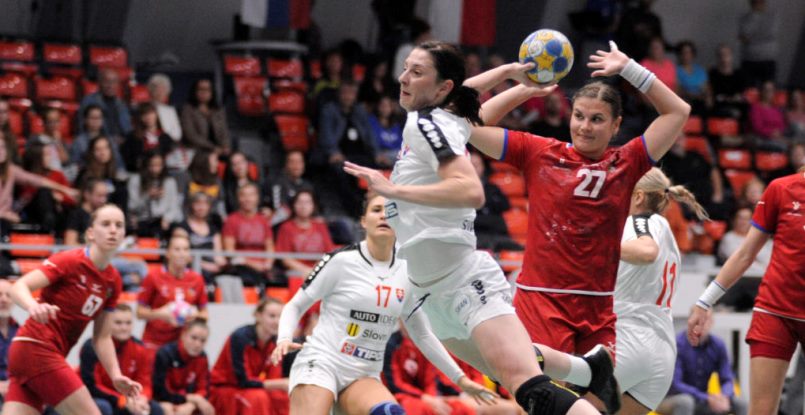 Женские сборные Чехии и Словакии сыграли два матча между собой