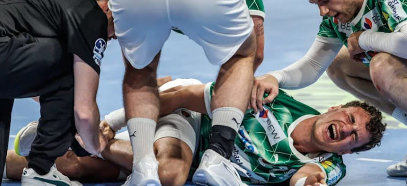 Линейный "Берлина" Лукас Хербургер: "Врачи запретили мне играть, но я хочу выйти на площадку, их запрет не остановит меня"