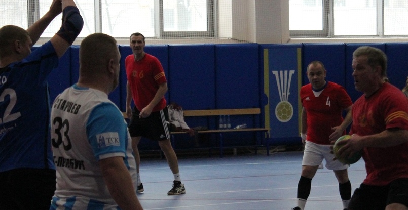 Ветераны гандбола приняли участие в турнире посвященном 75-летию снятию блокады Ленинграда