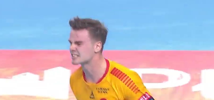 Лига чемпионов. Гол правого крайнего "Гудме" Одинна Рикардссона стал лучшим в девятом туре (ВИДЕО)