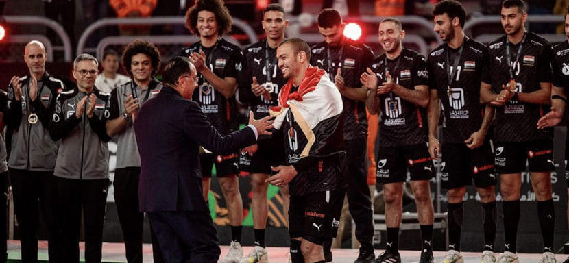 Франция. 34-летний египетский линейный Мохамед Мамдух Шебиб на правах "медицинского джокера" пополнил состав "Сарана"