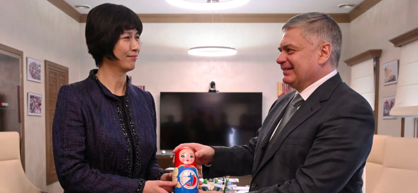 Российско-китайское сотрудничество: матчи, турниры, сборы, в планах общая лига и заявка на проведение ЧМ