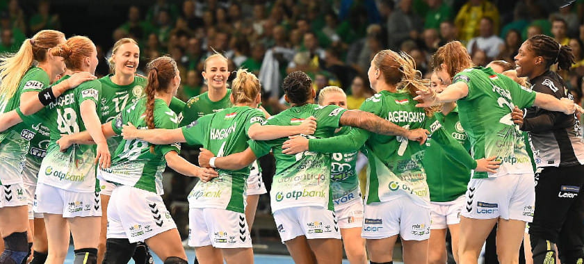 "Дьёр" мчится к титулу, у "Эсбьерга" и "Бухареста" тяжёлый год. Расклады и прогнозы Лиги чемпионов